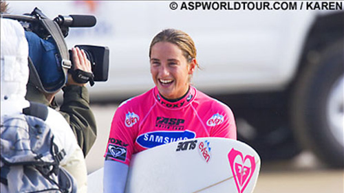 Caroline SARRAN rejoint la team Slide Surfboards